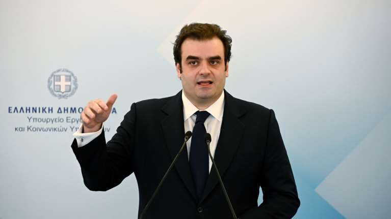 Πιερρακάκης: Σύντομα θα υπάρχει ένα τηλεφωνικό κέντρο για όλο το δημόσιο - Ψηφιοποιήθηκαν πάνω από 1.500 υπηρεσίες