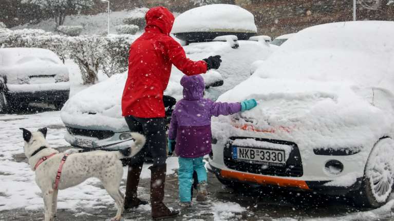 Καιρός: Στην &quot;κατάψυξη&quot; από το Σάββατο - Πολικό ψύχος 7 ημερών με χιόνια ακόμη και στο κέντρο της Αθήνας