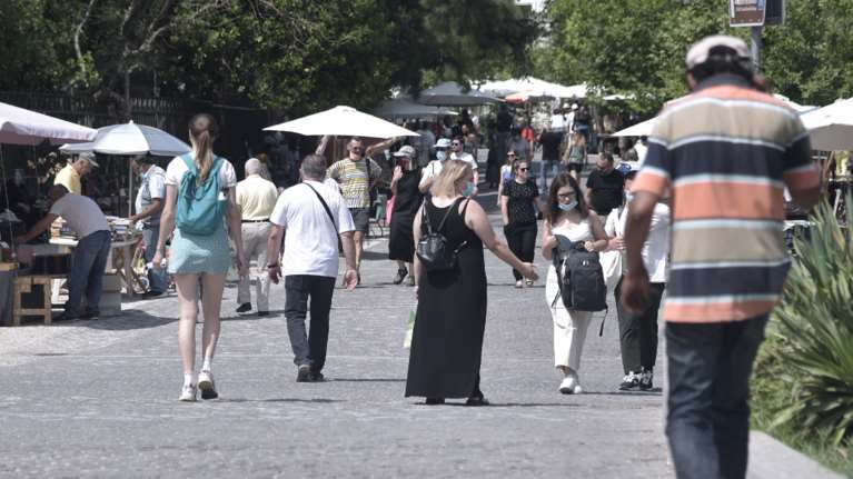 Κορονοϊός: &quot;Βράζουν&quot; πέντε περιοχές της χώρας - Ποιες έχουν τα υψηλότερα ποσοστά στον δείκτη θετικότητας