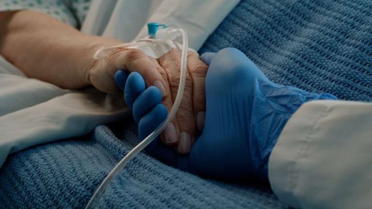 Πώς θα λειτουργεί η εφαρμογή στο κινητό για τους ασθενείς με καρκίνο - Σε εφαρμογή τον Μάιο