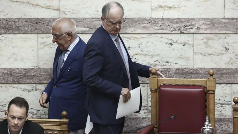 Ο ΣΥΡΙΖΑ θα ψηφίσει τον Νικήτα Κακλαμάνη για πρόεδρο της Βουλής: Σεβόμαστε τους θεσμούς σε αντίθεση με τον Μητσοτάκη