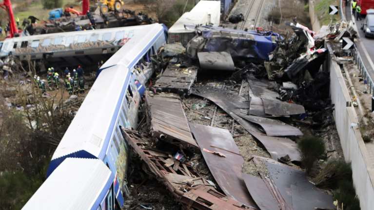 Νέα αποκάλυψη Λακαφώση για τα Τέμπη: "Ξυλόλιο και τολουόλιο βρέθηκαν σε 6 από τα 25 δείγματα της εμπορικής αμαξοστοιχίας"