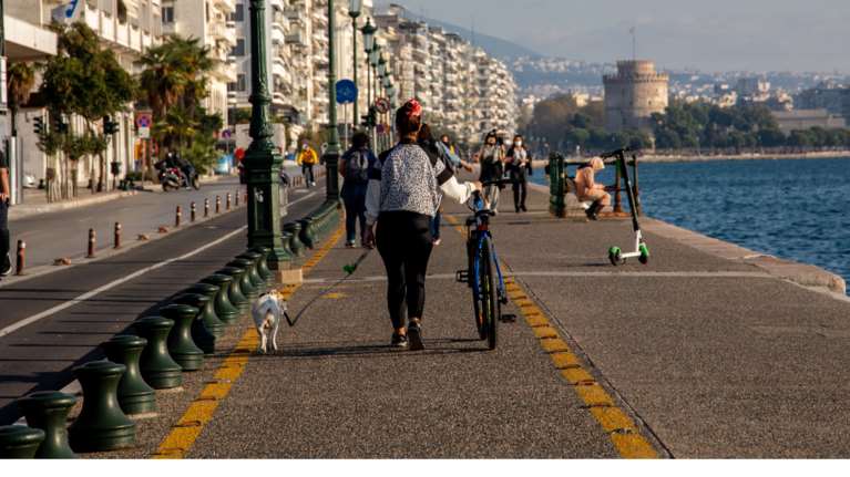 Κορονοϊός: Συναγερμός στη Θεσσαλονίκη - Στο επίπεδο αρχών Νοεμβρίου ο ιός δείχνουν τα λύματα  - Γιατί δεν βελτιώνεται η κατάσταση