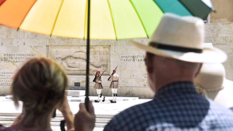 Meteo: 6 απαντήσεις για τον καύσωνα - Τα ρεκόρ, οι επιπτώσεις και η κλιματική αλλαγή