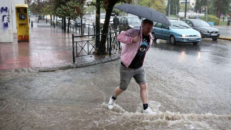 ΕΜΥ: Εκτακτο Δελτίο επιδείνωσης του καιρού - Έρχονται βροχές και καταιγίδες από την Τετάρτη