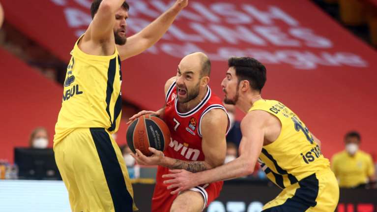 Euroleague: Νέα ήττα στο ΣΕΦ και &quot;αντίο 8άδα&quot; για τον Ολυμπιακό