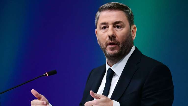 Το ΠΑΣΟΚ καταγγέλλει τη ΔΕΗ ότι απαγορεύει στον Ανδρουλάκη να επισκεφθεί τη μονάδα "Πτολεμαΐδα V"