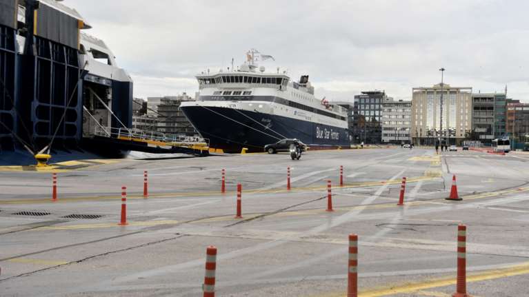 Κακοκαιρία Avgi: Σε ισχύ το απαγορευτικό απόπλου από Πειραιά,Ραφήνα και Λαύριο