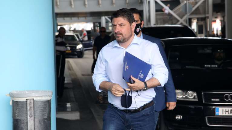 Ιπτάμενος... Χαρδαλιάς: Θα επισκεφθεί έξι αεροδρόμια μέσα σε μία ημέρα