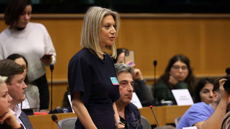 Συγκλόνισε η Καρυστιανού στο Ευρωκοινοβούλιο για τα Τέμπη: Είμαστε βέβαιοι πως η αλήθεια δεν θα λάμψει [βίντεο]