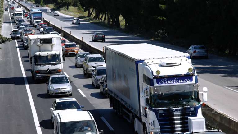 Τέλη κυκλοφορίας 2023: Αναρτήθηκαν τα ειδοποιητήρια - Δείτε τι θα πληρώσετε φέτος