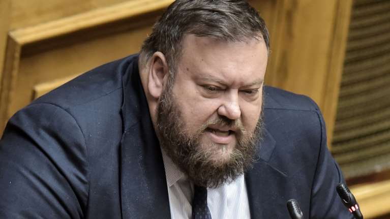 Απίστευτη δήλωση από βουλευτή της ΝΔ για τα Τέμπη: Δεν έγινε μπάζωμα, αλλά… εξυγίανση του χώρου [βίντεο]