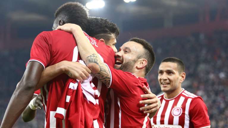Europa League: Θρυλική πρόκριση του Ολυμπιακού στο 90&#39; - 1-0 κόντρα στην Φενέρμπαχτσε