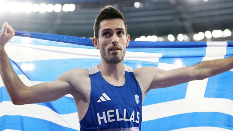 Ολυμπιακοί Αγώνες: Χρυσός Ολυμπιονίκης για δεύτερη σερί φορά ο Μίλτος Τεντόγλου - Πέταξε στα 8,48μ. και έγραψε Ιστορία