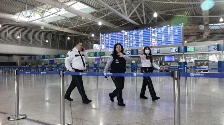 Χρονιά ρεκόρ το 2023 για τα ελληνικά αεροδρόμια - Πάνω από 50 εκατ. επιβάτες το πρώτο 8μηνο του έτους