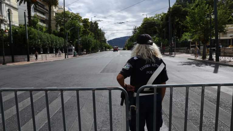 Κυκλοφοριακές ρυθμίσεις στα Νότια Προάστια: Θα γίνει ελεγχόμενη έκρηξη πυρομαχικών, ποιοί δρόμοι θα κλείσουν