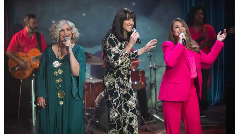 Τα Νούμερα: Γκρεμίστηκε το Twitter με τη Γαρμπή - &quot;Είναι η δόξα η ίδια - Τη θέλουμε σε κάθε επεισόδιο&quot;