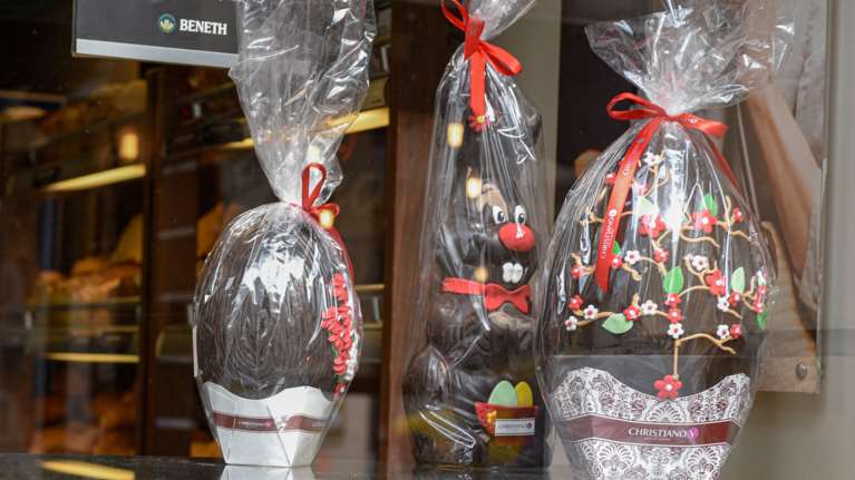 &quot;Καλάθι του Πάσχα&quot;: Πότε κάνει πρεμιέρα, τι θα περιλαμβάνει – Τι θα γίνει με το &quot;Καλάθι των Νονών&quot;