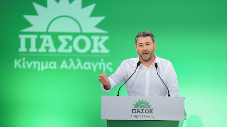 Ανδρουλάκης σε Δούκα και αμφισβητίες: Όποιος έχει φιλοδοξίες ας δηλώσει παρών - Θα διαγραφούν όσοι συνεχίζουν τον τοξικό λόγο