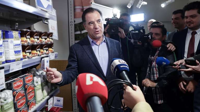 Ο Γεωργιάδης απαντά για το "σόου στα σούπερ μάρκετ": Κάθε Τετάρτη θα είμαι στην αλυσίδα με τις φθηνότερες τιμές