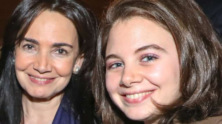 Ποια ήταν η Λένα Σαμαρά: Οι παρόμοιες σπουδές με τη μητέρα της, η στήριξη στον Αντώνη Σαμαρά και η αγάπη για το τένις