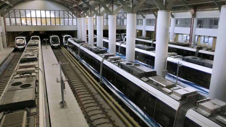 Τέλος του 2023 θα είναι έτοιμο το μετρό στη Θεσσαλονίκη, λέει ο Καραμανλής - Φωτογραφίες από τους συρμούς