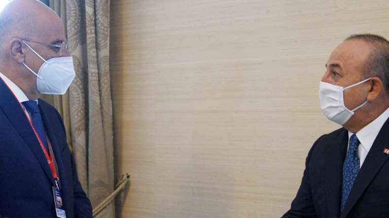 Τσαβούσογλου πριν τη συνάντηση με Δένδια: Θα συζητήσουμε όλες τις διαφορές- Δεν χρειαζόμαστε μεσολαβητές