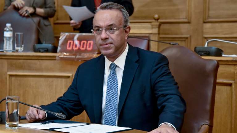 &quot;Όχι&quot; Σταϊκούρα σε πλειστηριασμούς κόκκινων δανείων από funds: &quot;Δεν καταθέσαμε τέτοια τροπολογία&quot;