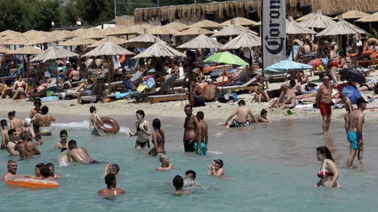 Καλλιάνος: Ένας από τους πιο ισχυρούς καύσωνες των τελευταίων 40 ετών  - &quot;Βράζει&quot; με 44αρια ολόκληρη η χώρα