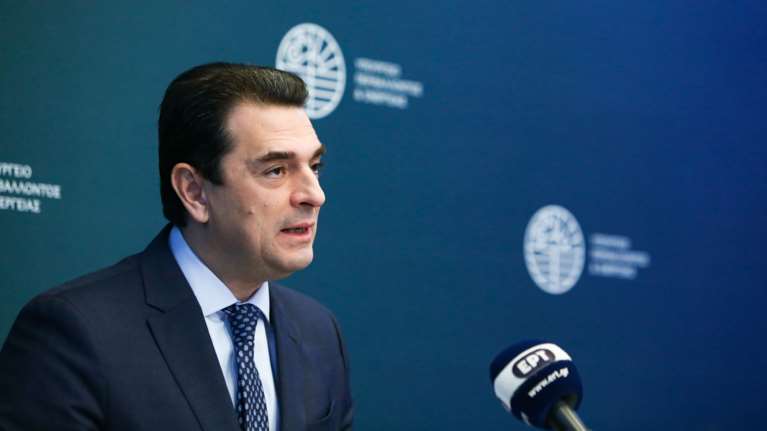 Πρόστιμα 670.000 ευρώ στις εισπρακτικές εταιρείες Cepal και doValue για οχλήσεις οφειλετών - Σκρέκας: Απαράδεκτες συμπεριφορές