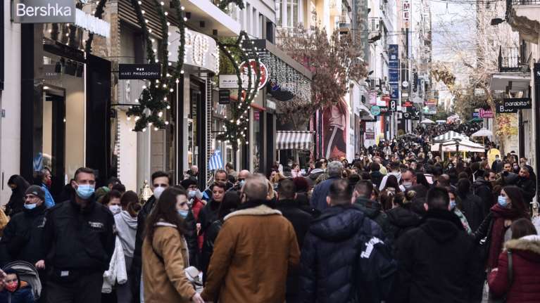 Απογραφή 2021: Πόσο μειώθηκε ο πληθυσμός της Ελλάδας - Τα αποτελέσματα ανά Νομό