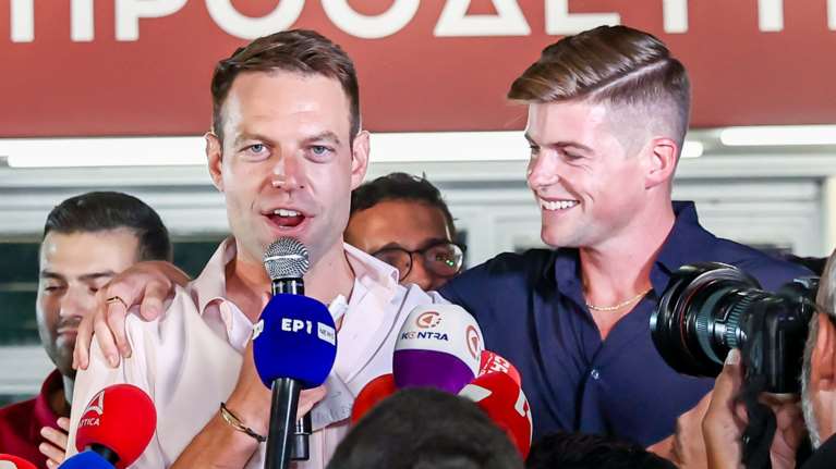 Σόου η πρώτη δήλωση Κασσελάκη για τη νίκη: Με Παππά, Τάιλερ και συνθήματα &quot;Να τος, να τος ο πρωθυπουργός&quot;…