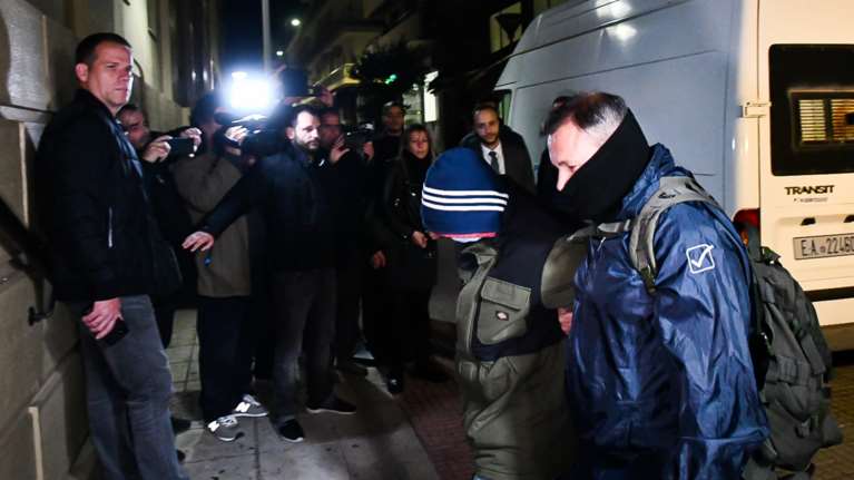 Πάτρα: Στον ανακριτή σήμερα οι έξι αντιεξουσιαστές - Ελεύθερη με περιοριστικούς όρους η 24χρονη φοιτήτρια