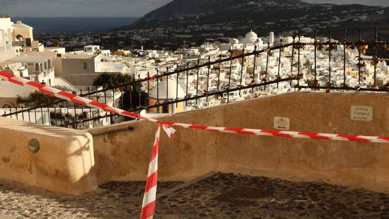 Δύο σεισμοί 4,2 Ρίχτερ μεταξύ Σαντορίνης και Αμοργού - &quot;Το αισιόδοξο σενάριο είναι σεισμός 6 Ρίχτερ&quot;, λέει ο Τσελέντης