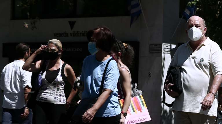 Κορονοϊός: Κατακόρυφη αύξηση στα κρούσματα με 4.206 νέα - 16 θάνατοι, στους 258 οι διασωληνωμένοι