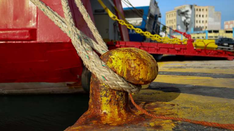 ΑΔΕΔΥ: 24ωρη απεργία στις 16 Μαρτίου - Δεμένα τα πλοία στα λιμάνια, τι θα γίνει με τα ΜΜΜ