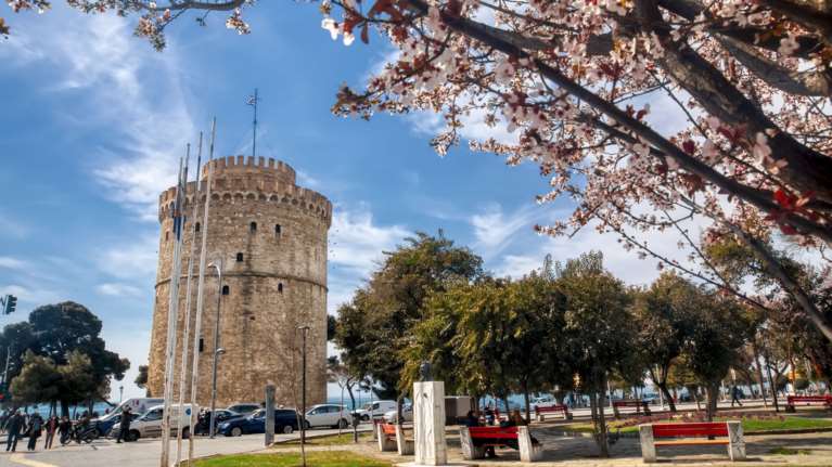 Θεσσαλονίκη: &quot;Κολλημένο&quot; στα ύψη το ιικό φορτίο του κορονοϊού στα λύματα