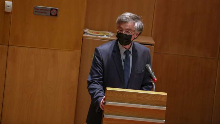 Αισιόδοξος ο Τσιόδρας: Είμαστε στο τέλος της επείγουσας φάσης - Πότε θα σταματήσουμε να μετράμε τα κρούσματα