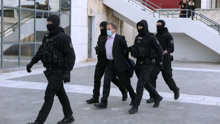 Δίκη Λιγνάδη: &quot;Γιατί; Δεν έχει κάνει εγχείρηση;&quot; - Η ερώτηση Κούγια για την Jeff Montana που έκανε έξαλλο τον Βλάχο