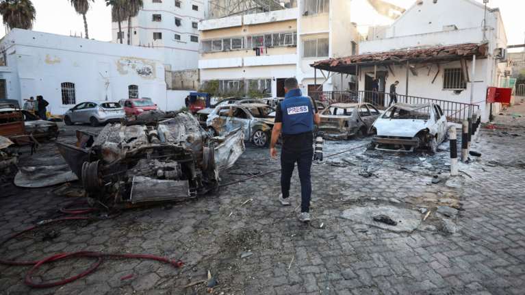 Γάζα: Οι Παλαιστίνιοι προσφεύγουν στο Διεθνές Ποινικό Δικαστήριο - Ζητούν διεθνή έρευνα για την επίθεση στο νοσοκομείο