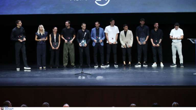 Βραβεία ΠΣΑΠΠ: Τιμήθηκαν Κωνσταντέλιας, Ελ Κααμπί, Τζολάκης - Κορυφαίος προπονητής ο Μεντιλίμπαρ