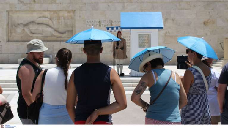 Πρόγνωση Τσατραφύλλια: Από αύριο αφρικανική ζέστη μέχρι και την Πέμπτη - Οι περιοχές που &quot;φλερτάρουν&quot; με 40άρια