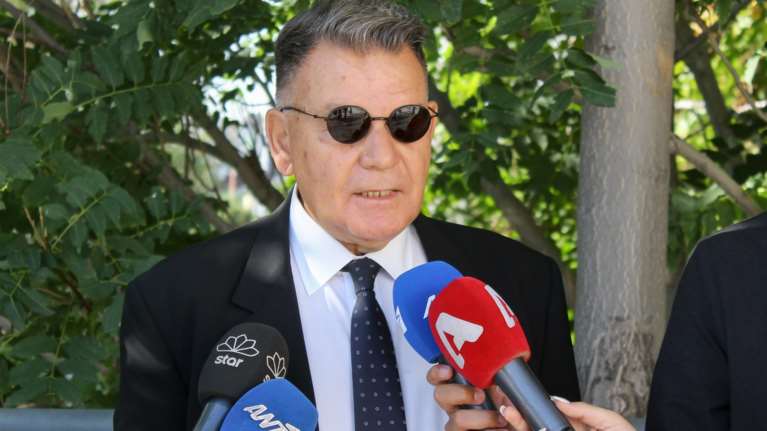 Προκαλεί ο Κούγιας για τον Λύτρα: &quot;Εχει ανδρικά χαρακτηριστικά - Υπερβολική η δίωξη, κακές στιγμές έχουν όλοι&quot;