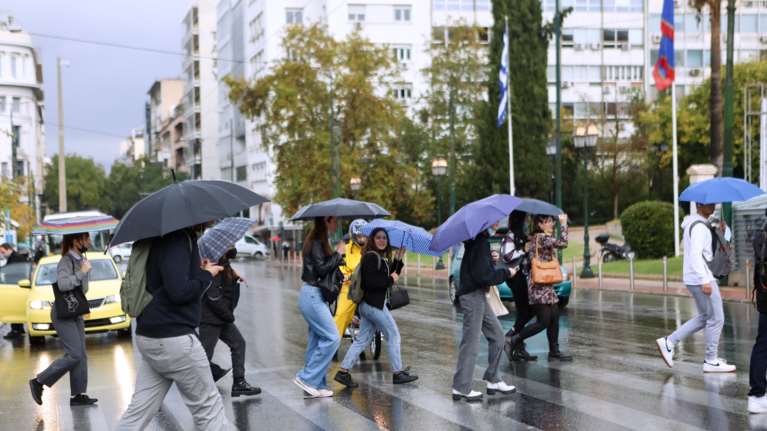 Νέο έκτακτο δελτίο για καταιγίδες, χαλαζοπτώσεις και ισχυρούς ανέμους - Ποιες περιοχές θα επηρεαστούν