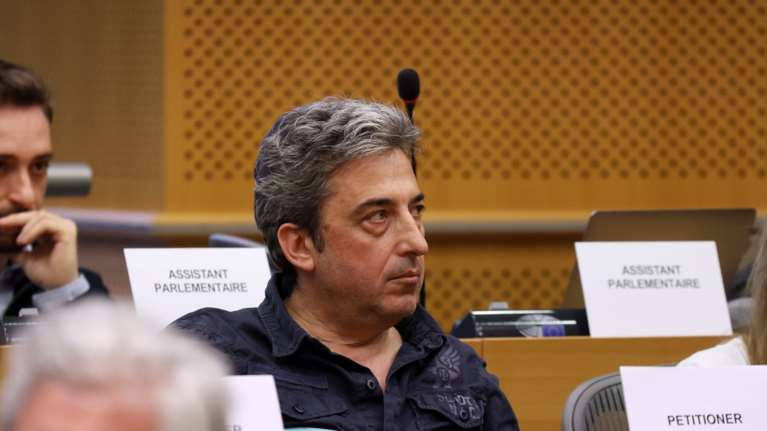 Νέες καταγγελίες Ασλανίδη: &quot;Ο Σταμάτης της ΝΔ έπαιρνε συγγενείς θυμάτων και έταζε ρουσφέτια και διαγραφές δανείων&quot;