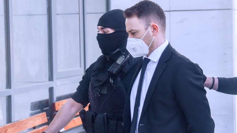 Απορρίφθηκε το αίτημα του Αναγνωστόπουλου να σταματήσει η δίκη - Παραιτήθηκαν οι δικηγόροι του