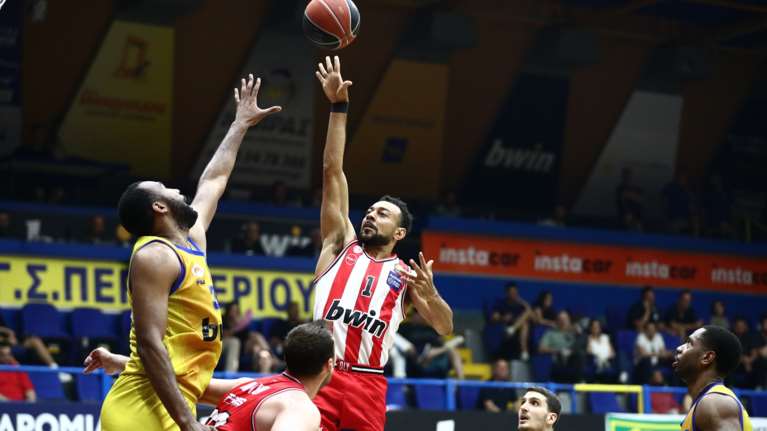 Basket League: Πρώτος φιναλίστ των τελικών ο Ολυμπιακός
