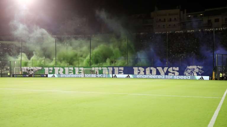 Παναθηναϊκός - ΑΕΚ: Εικόνα ντροπής με μεγάλο πανό για τους Κροάτες της Ντινάμο Ζάγκρεμπ στη Λεωφόρο - &quot;Free the Boys&quot; [Εικόνες]