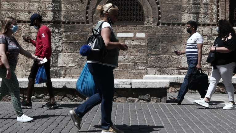 Κορονοϊός: 1.517 νέα κρούσματα - 44 θάνατοι και 547 διασωληνωμένοι