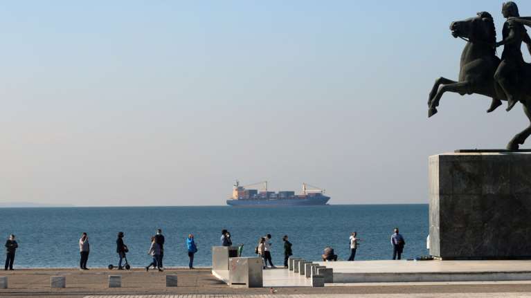 &quot;Βράζει&quot; από κορονοϊό η Θεσσαλονίκη: Ενα βήμα πριν το γενικό lockdown - Έρχεται απαγόρευση κυκλοφορίας από νωρίς το βράδυ